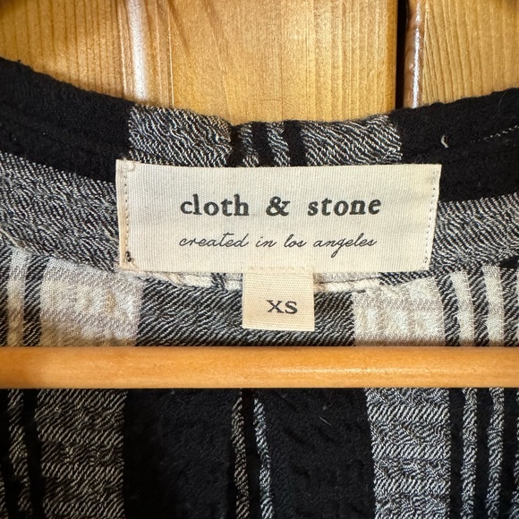 Cloth & Stone Anthropologie Plaid Shirt Button Up - Picture 3 of 4